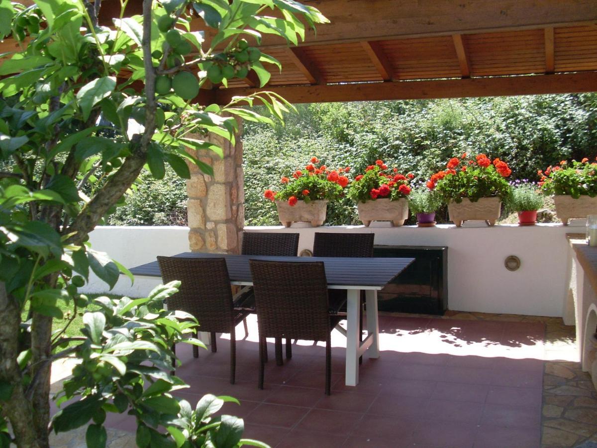 Villa Amelia Metaxata ภายนอก รูปภาพ