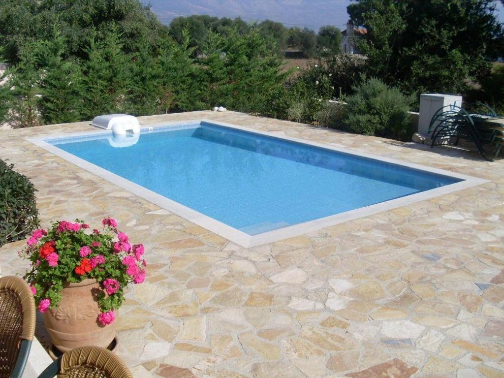 Villa Amelia Metaxata ภายนอก รูปภาพ